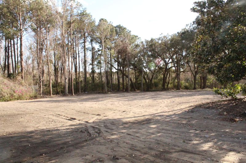 1235 Lieben Rd, Mount Pleasant, SC 29466