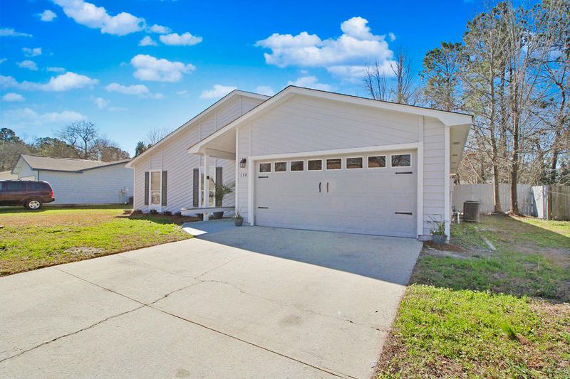 110 Train Dr, Summerville, SC 29486