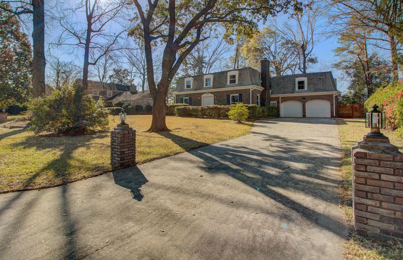 102 Lakeview Dr, Summerville, SC 29485