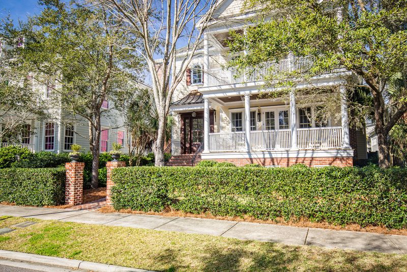 283 Delahow St, Charleston, SC 29492