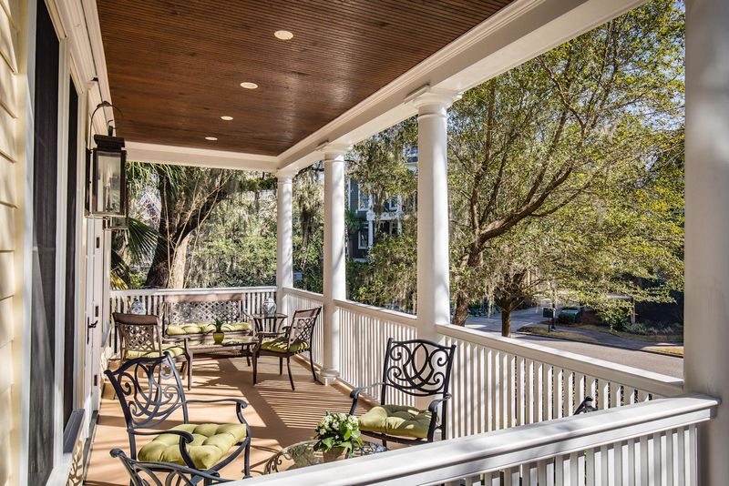 283 Delahow St, Charleston, SC 29492