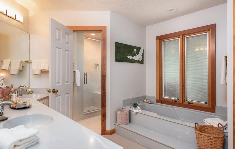 1191 Moss Bluff, Mount Pleasant, SC 29464