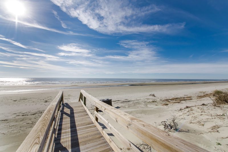 56 Eugenia Ave, Kiawah Island, SC 29455
