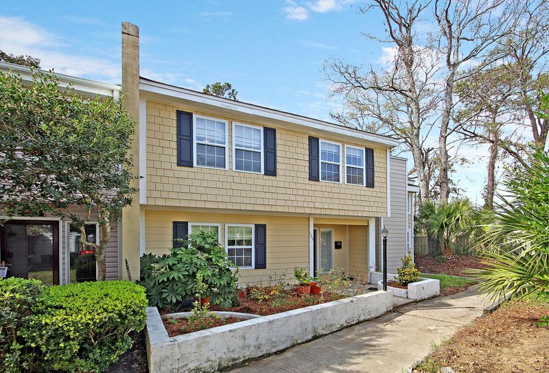 605 Bay Tree Ct, Mount Pleasant, SC 29464