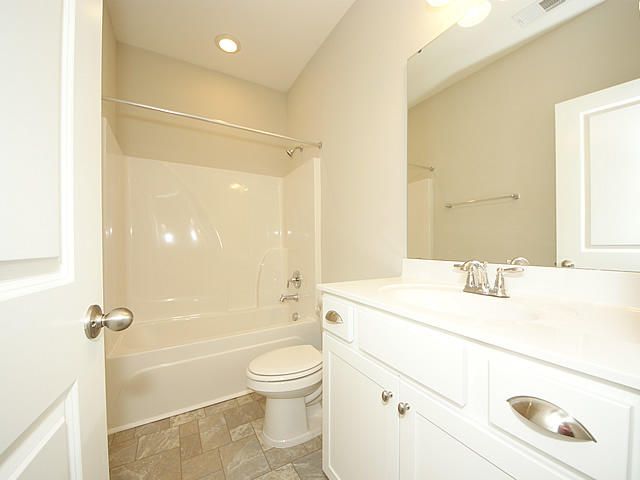 624 Yellow Leaf Ln, Summerville, SC 29486