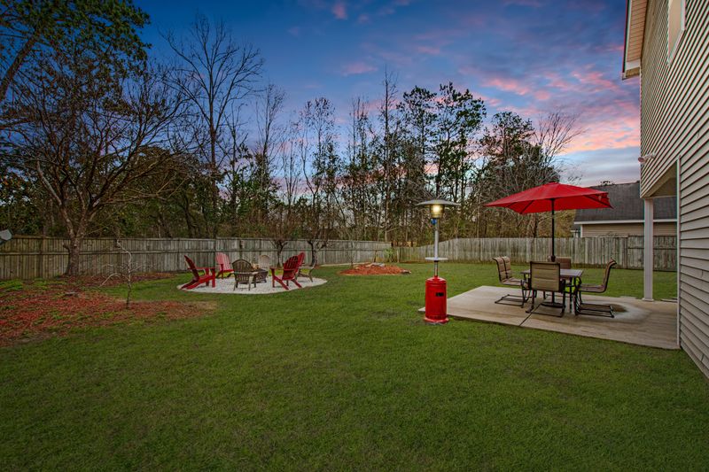 181 Moon Dance Ln, Summerville, SC 29483
