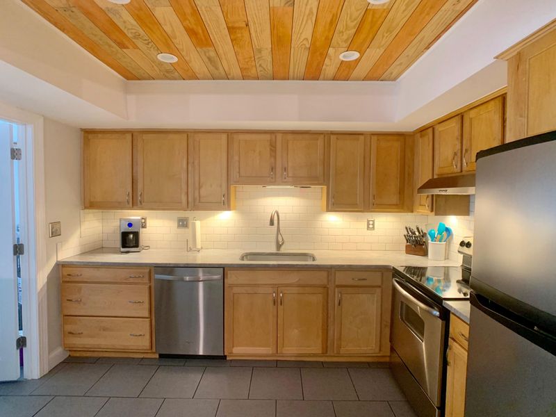 1704 Ventura Pl, Mount Pleasant, SC 29464