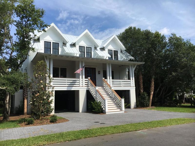 2714 Brooks St, Sullivans Island, SC 29482