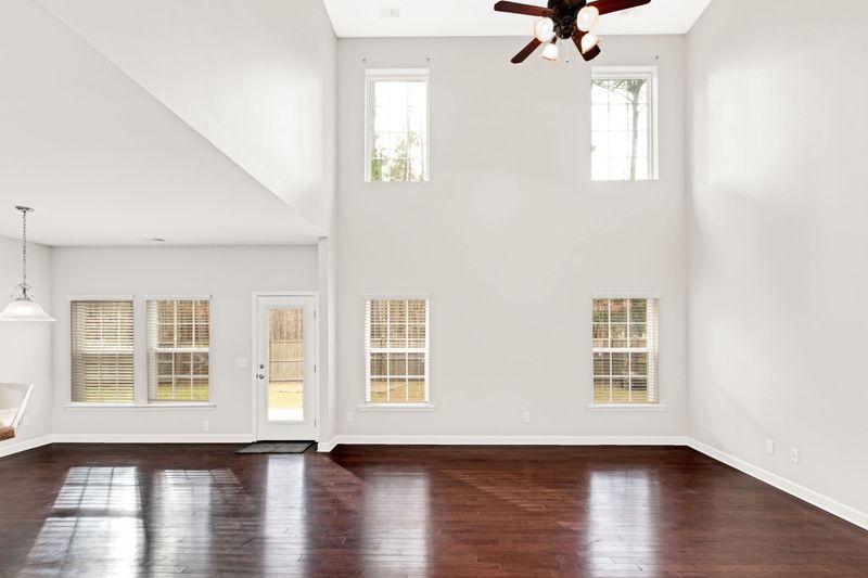252 Maywood Dr, Moncks Corner, SC 29461