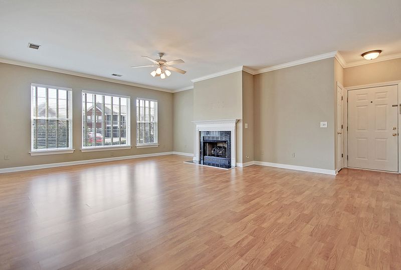 1454 Belcourt Ln, Mount Pleasant, SC 29466