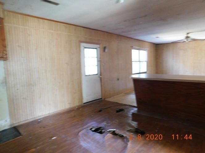 813 Wandas Rd, Pineville, SC 29468