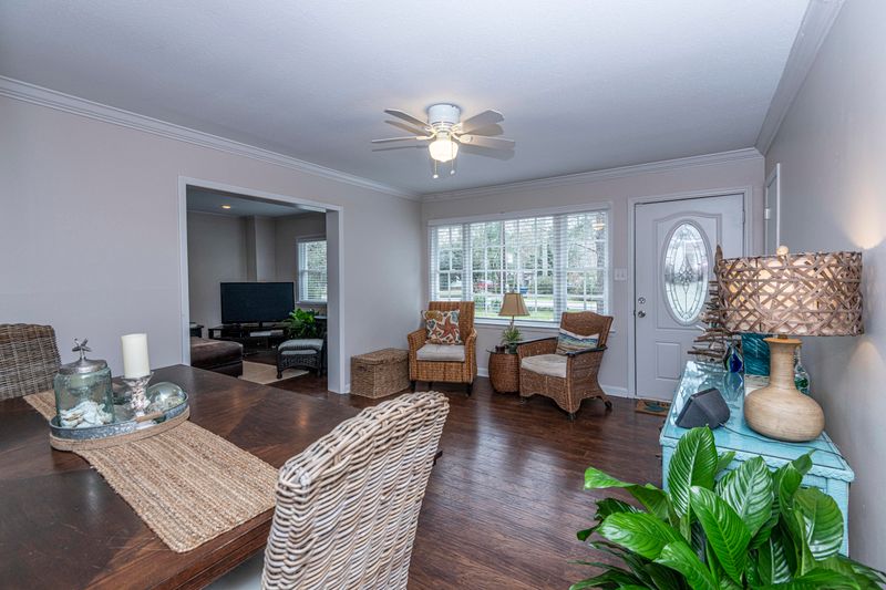 1639 Dogwood Rd, Charleston, SC 29414