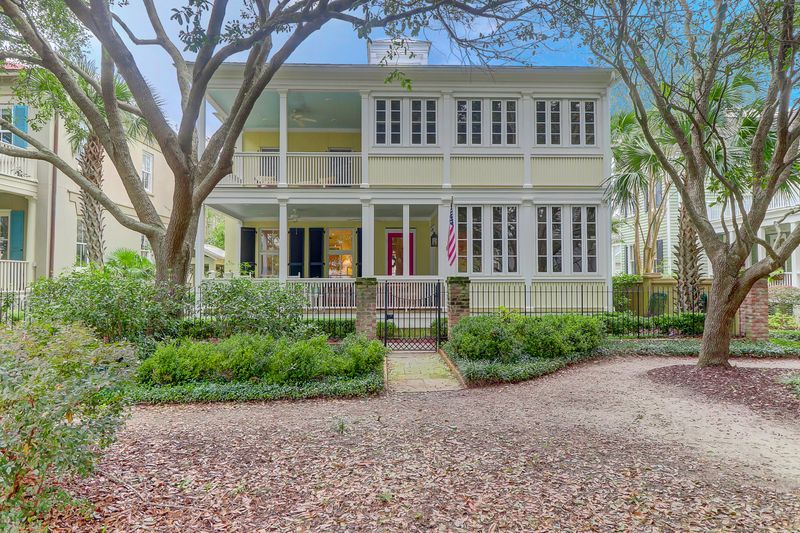179 E Shipyard Rd, Mount Pleasant, SC 29464