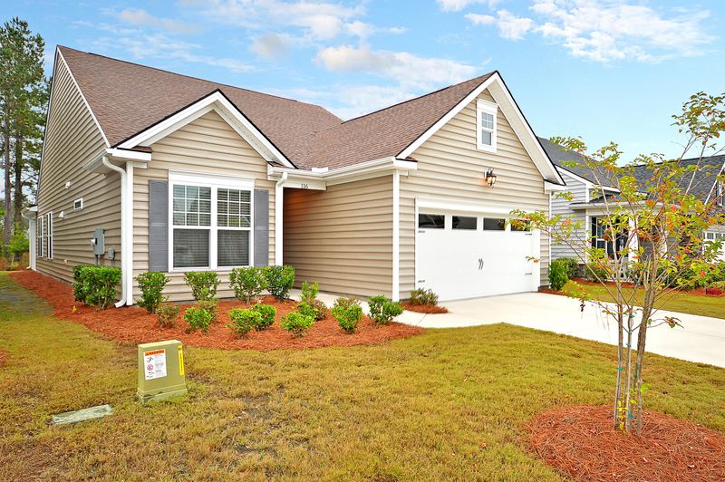 116 Harbor Trace Ln, Summerville, SC 29486