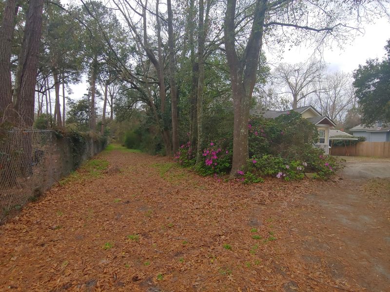577 Riverland Dr, Charleston, SC 29412