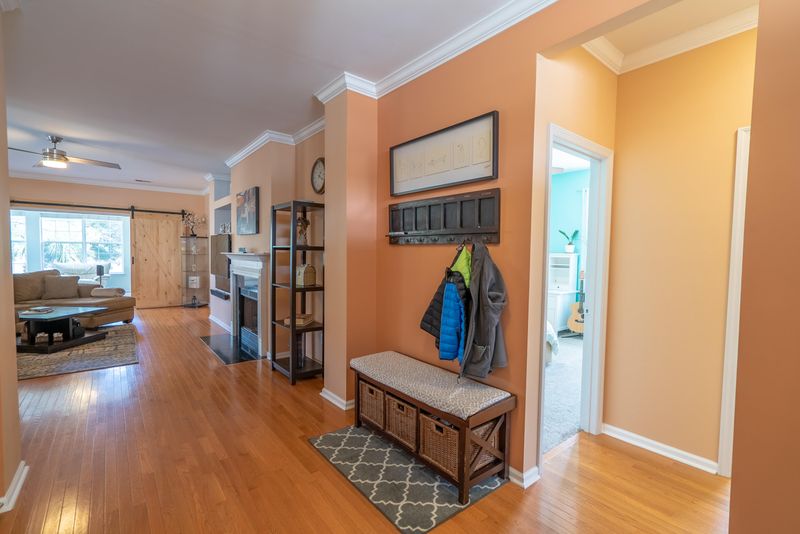 1853 Palmetto Isle Dr, Mount Pleasant, SC 29466