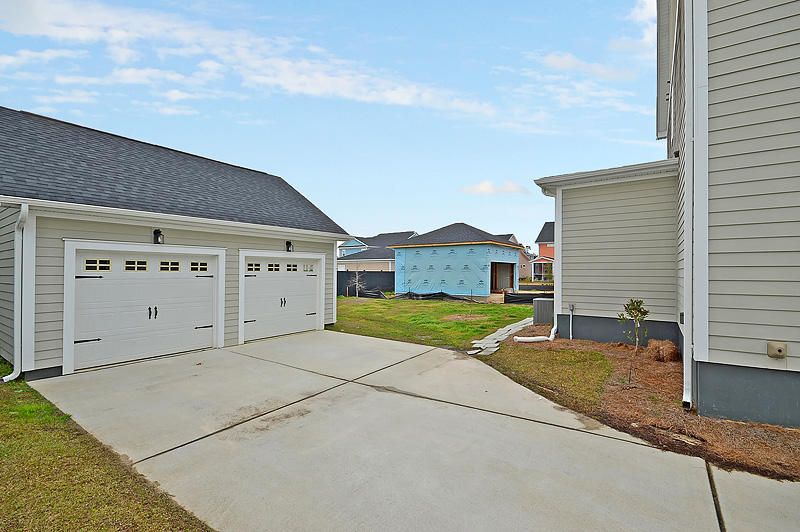 134 Callibluff Dr, Summerville, SC 29486