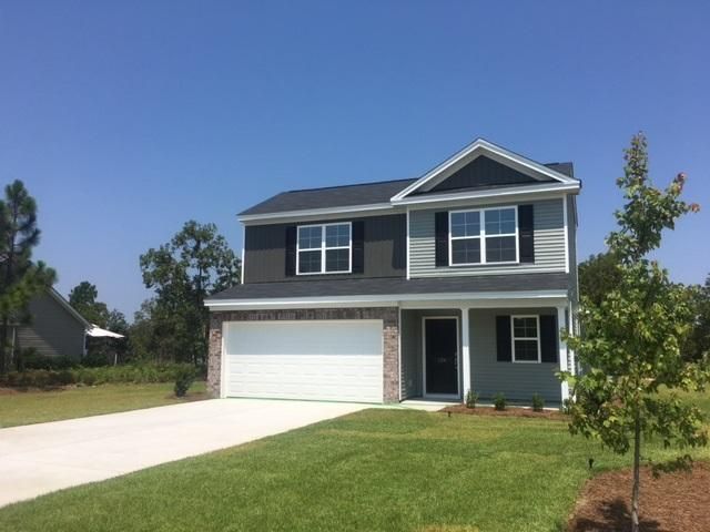 100 Oldenburg Dr, Summerville, SC 29486
