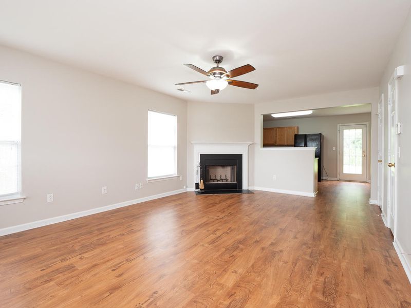 253 Border Rd, Goose Creek, SC 29445