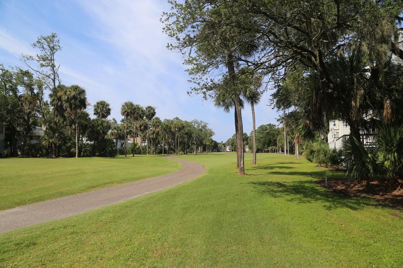 276 Sea Cloud Cir, Edisto Beach, SC 29438