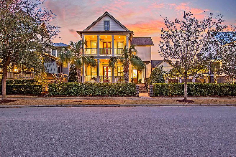 1335 Smythe St, Charleston, SC 29492