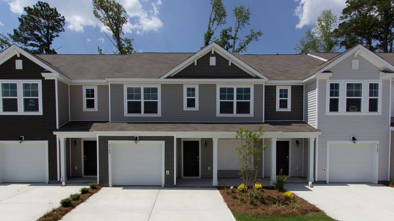 9777 Transplanter Cir, Ladson, SC 29456