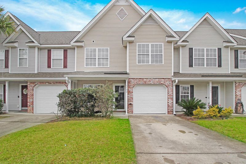 1102 Poplar Grove Pl, Summerville, SC 29483