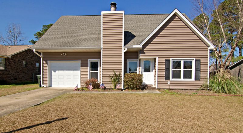 1433 Foxtail Pine Rd, Ladson, SC 29456