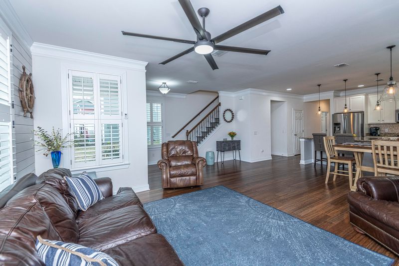3213 Moonlight Dr, Charleston, SC 29414