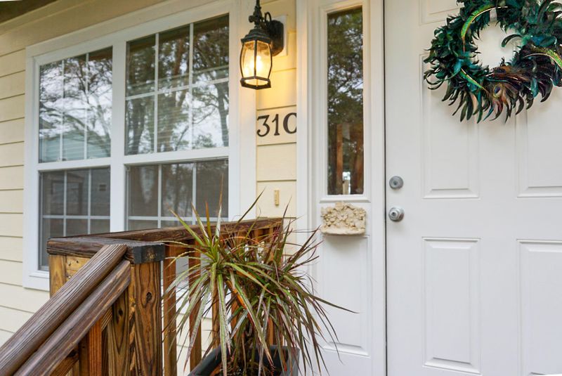 31 Brockman Dr #31-C, Charleston, SC 29412