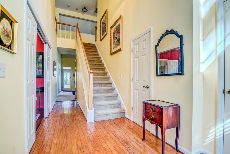 478 Cane Ct, Mount Pleasant, SC 29464