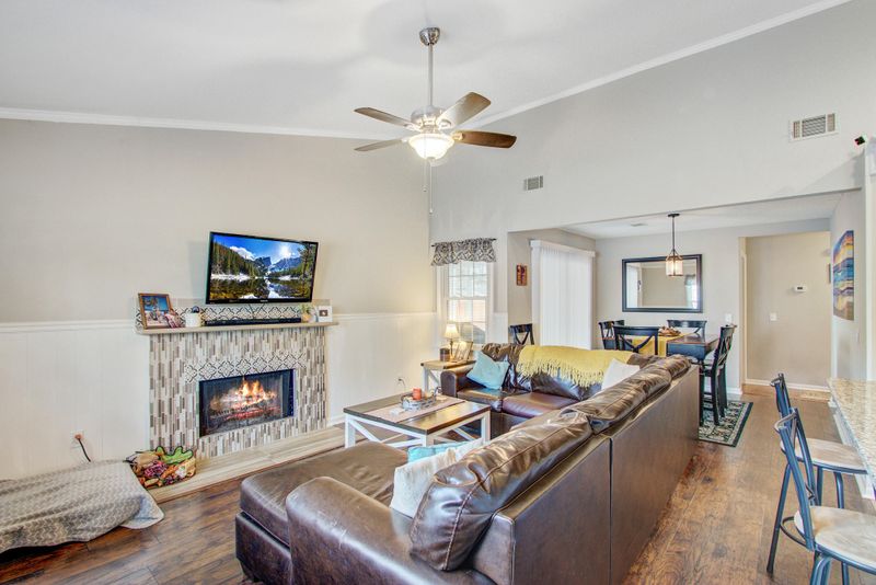 128 Manchester Rd, Summerville, SC 29486