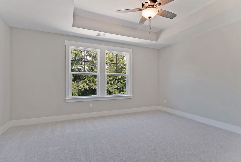 3972 Hillyard St, North Charleston, SC 29405