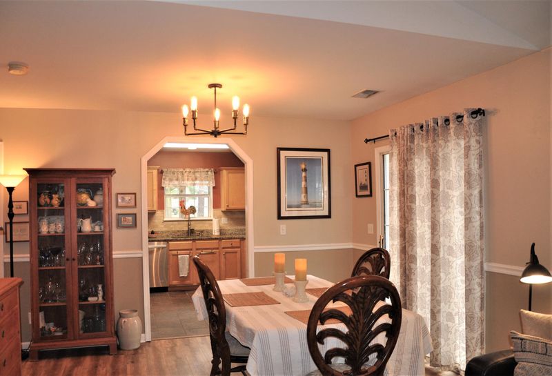 1134 Waters Inlet Cir, Charleston, SC 29492