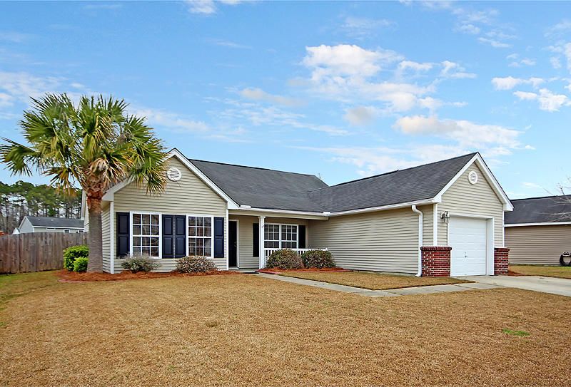 214 Border Rd, Goose Creek, SC 29445