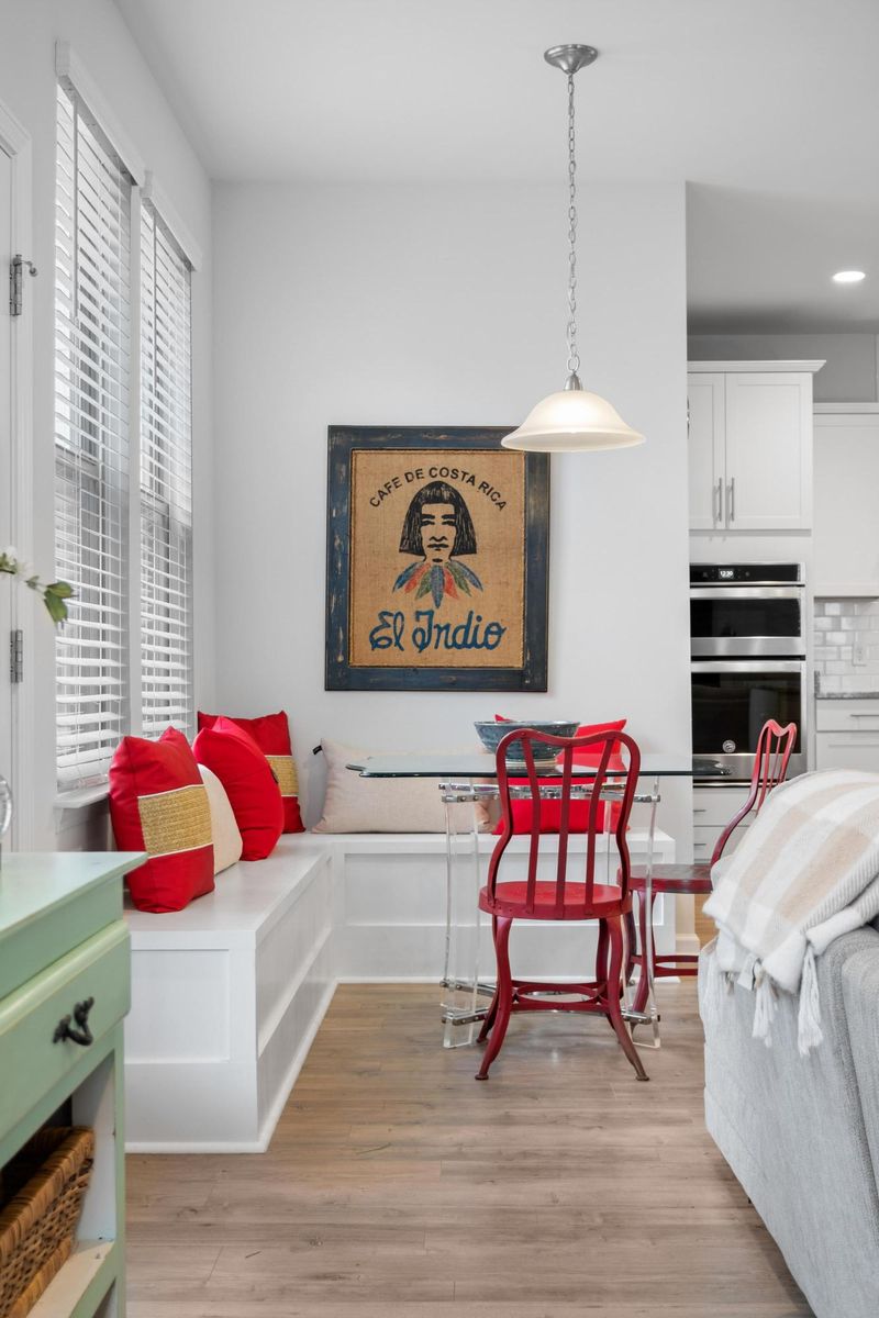 1987 Shadetree Blvd, Johns Island, SC 29455