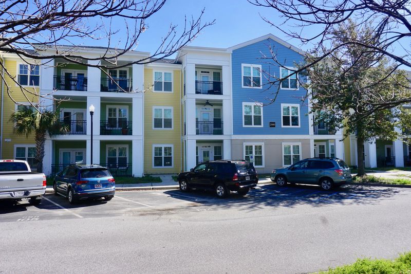 2000 Belle Isle Ave #104, Mount Pleasant, SC 29464