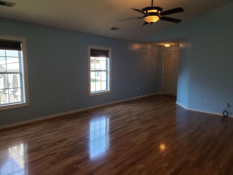 217 Ponderosa Dr, Ladson, SC 29456