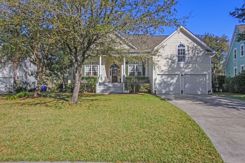 736 High Battery Cir, Mount Pleasant, SC 29464