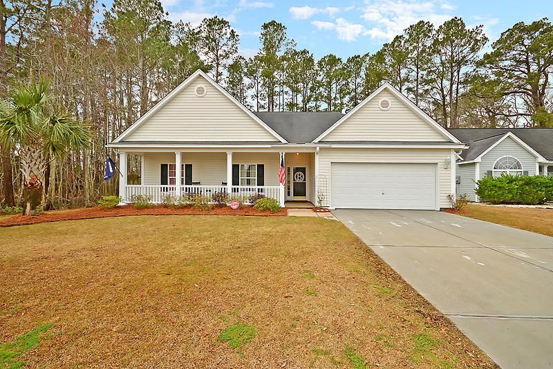 137 Highwoods Plantation Ave, Summerville, SC 29485