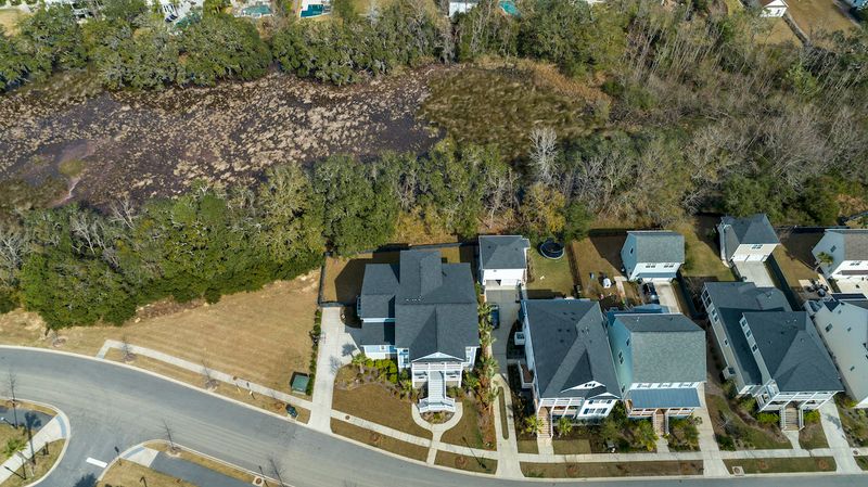 1640 Oak Leaf St, Charleston, SC 29492