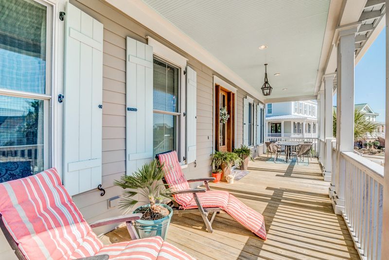 1404 Creek House Ln, Charleston, SC 29492