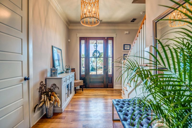 1404 Creek House Ln, Charleston, SC 29492