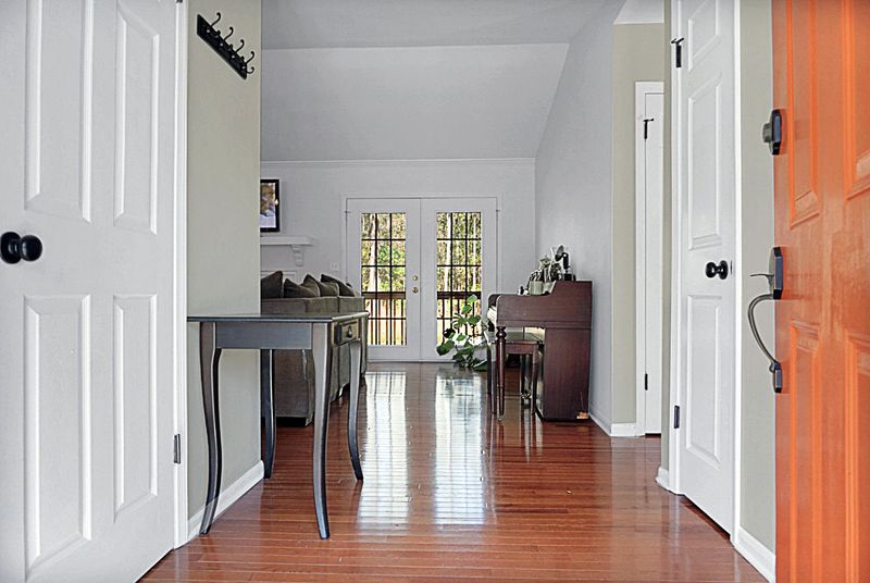 109 Blossom Way, Summerville, SC 29483