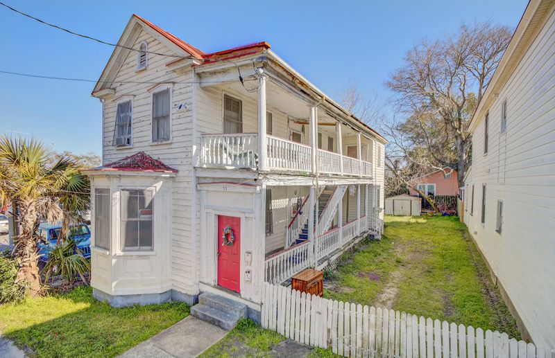 53 Columbus St, Charleston, SC 29403