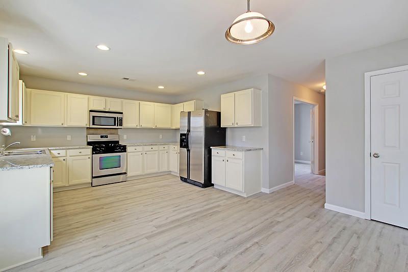 311 Breckingridge Dr, Ladson, SC 29456