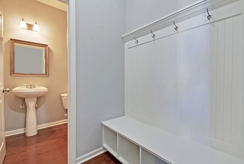 110 Riviera Dr, Summerville, SC 29483