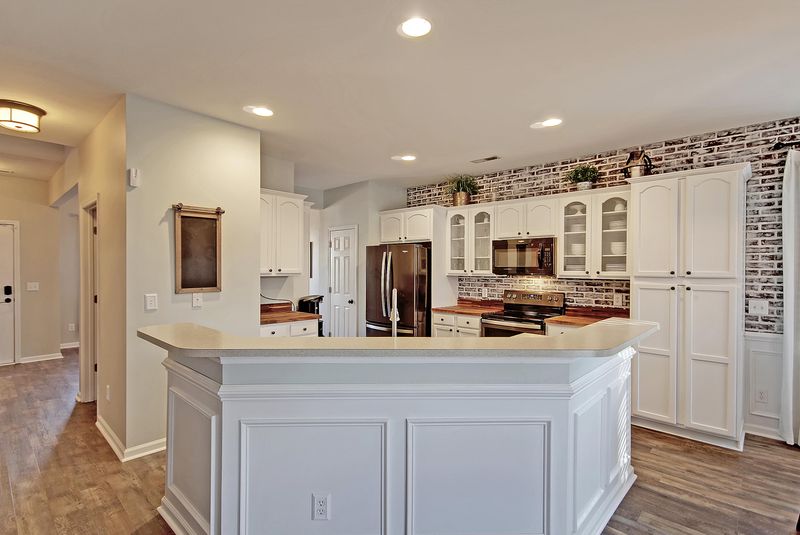 9651 Wilhammer Ct, Ladson, SC 29456