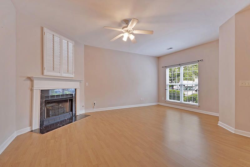 1684 Camfield Ln, Mount Pleasant, SC 29466