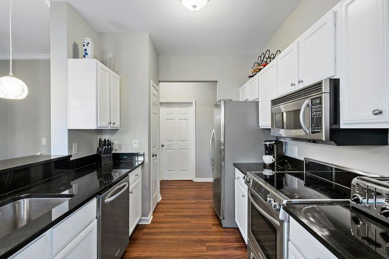 1225 Blakeway St #902, Charleston, SC 29492